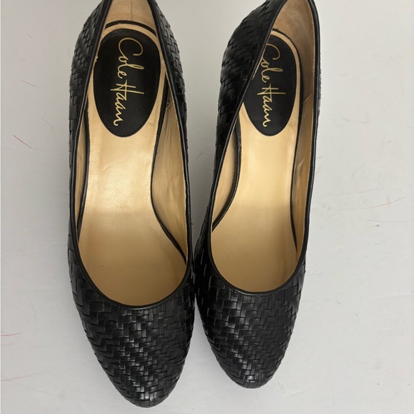 Cole Haan black woven heels - Picture 5 of 15